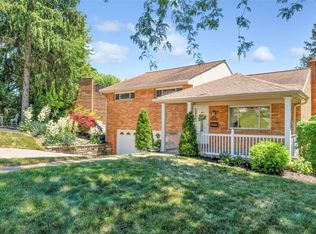 2423 Rosegarden Rd, Pittsburgh, PA 15220