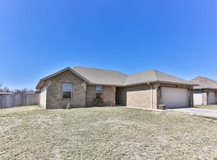1161 S Venice Ave, Republic, MO 65738