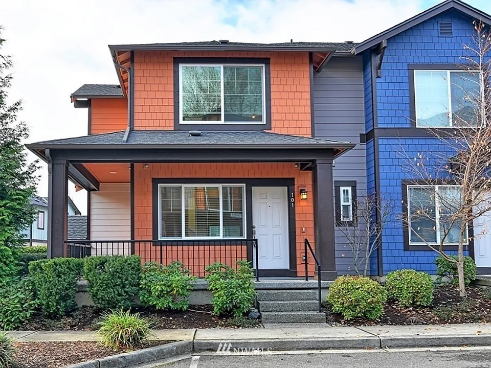 10377 156th Pl NE #101