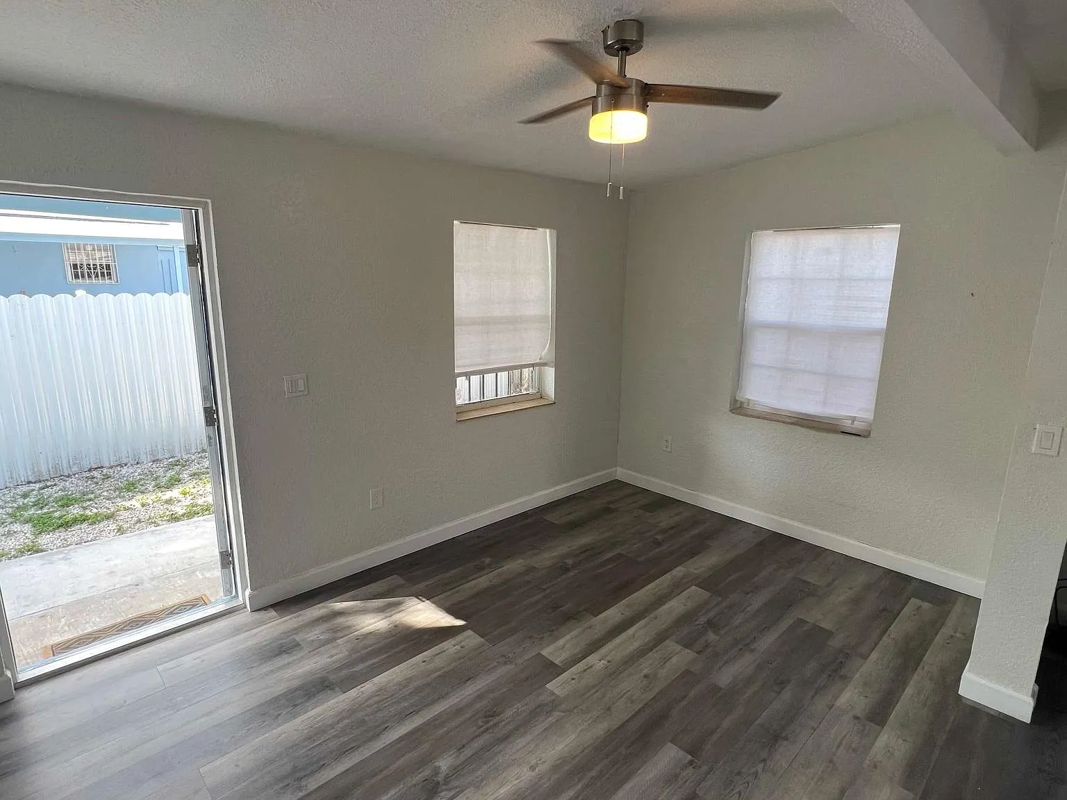 2645 SW 33rd Ave — Photo 4