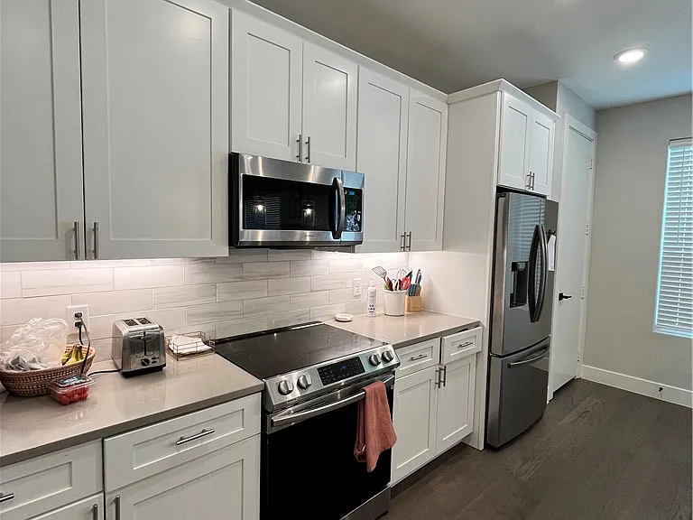 288 Estates Cir — Photo 3