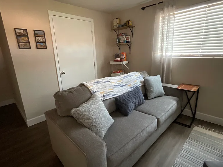4350 El Camino Rd — Photo 31