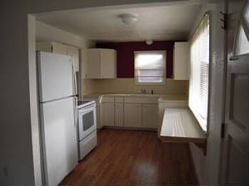 2nd image of 4140 19th Ave SW