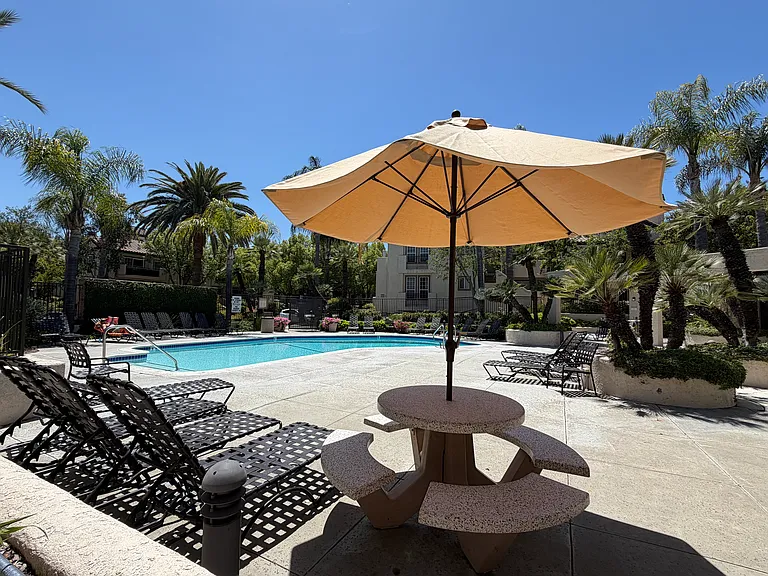 24111 Del Monte Dr #3 — Photo 31