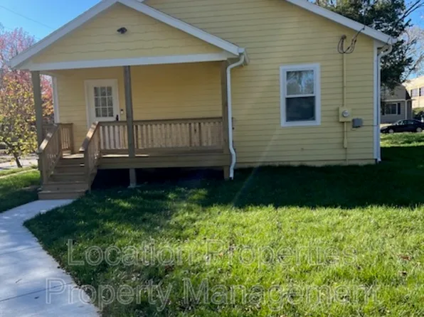 1746 Alabama St, Lawrence, KS 66044