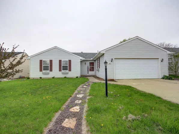 1609 Bonnie Blair Dr, Champaign, IL 61822