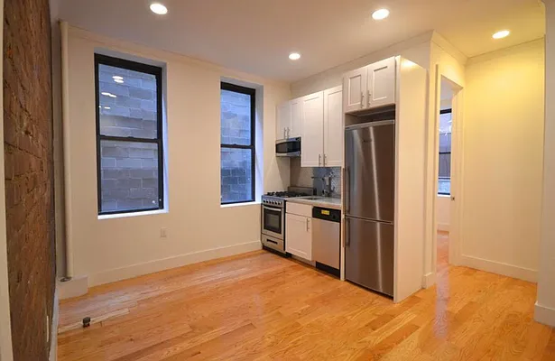Rented by Compass | media 7