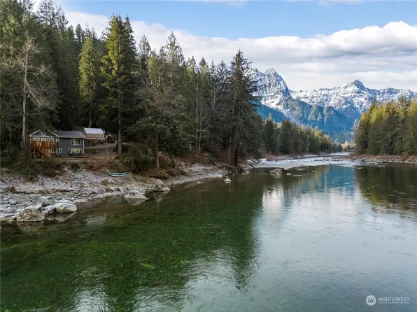 52827 S Riverside Road, Gold Bar, WA 98251