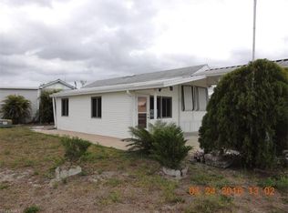 1159 Daniels Rd #2, Moore Haven, FL 33471