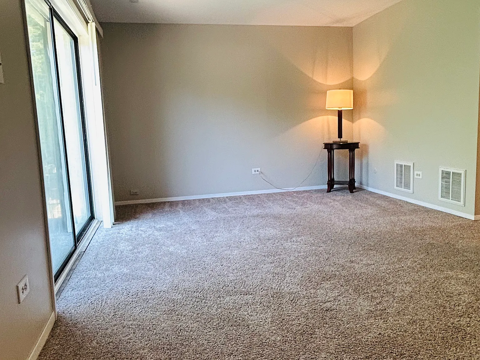 2 bed, $1,500 — Photo 2
