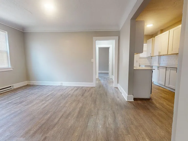 18-26 Lincoln St — Photo 12