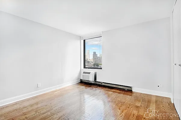 Rented by City Connections Realty | media 22