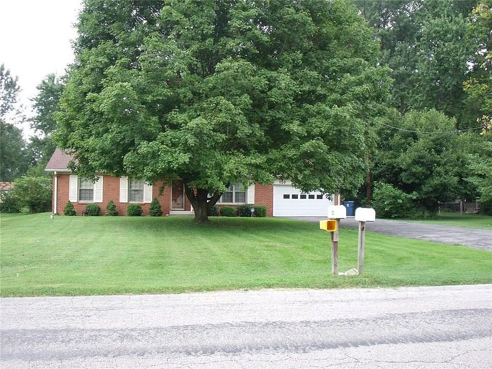 1st image of 120 N Worth Ave