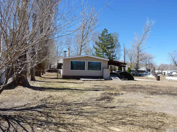 6 Palomino Dr, Yerington, NV 89447
