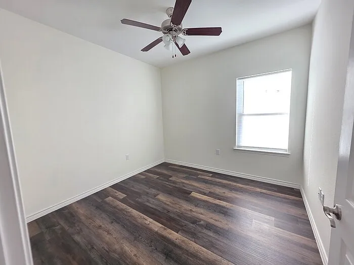 6202 White Oak Dr — Photo 7
