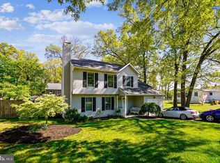 5 Madary Rd, Severna Park, MD 21146