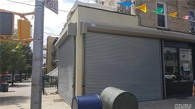 2nd image of 656 Sutter Ave