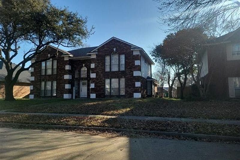 1st image of 1406 Baker Dr