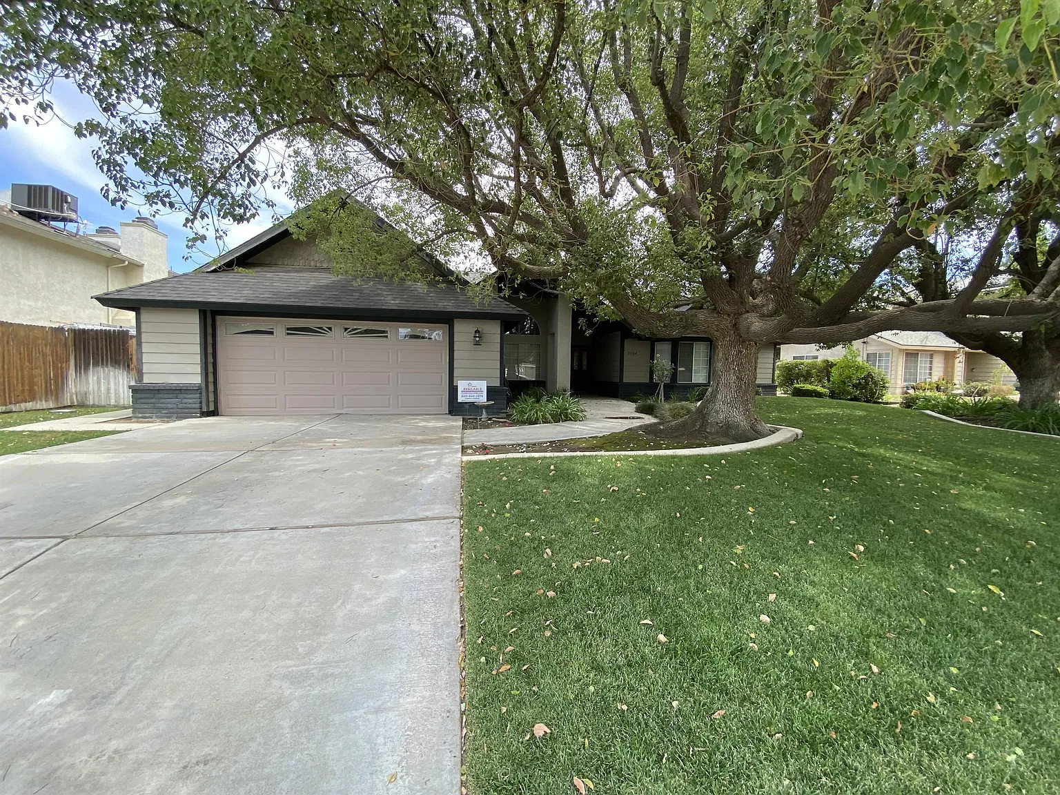 2304 Mountain Oak Rd photo 1