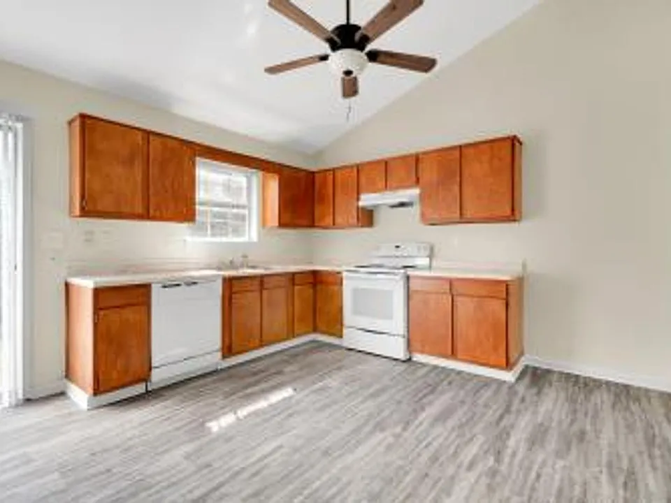 Scott Road Apartments