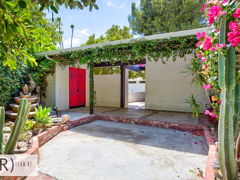 5304 Grassy Trail Dr — Photo 6