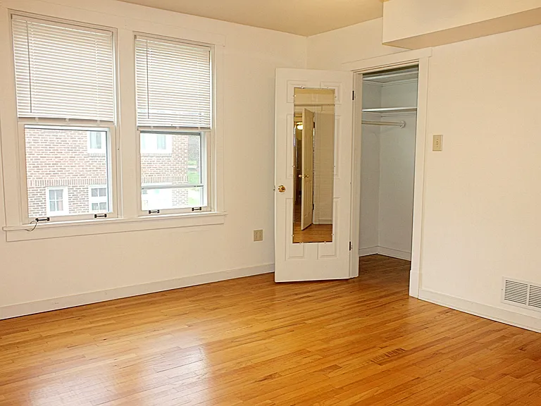 5844 Alderson St #6 — Photo 22