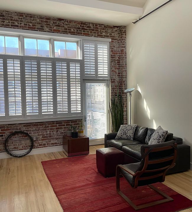 1st image of 2441 N Broadway Unit 216