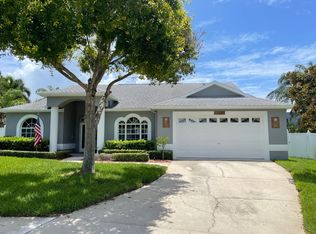 13900 Danielle Ct, Seminole, FL 33776