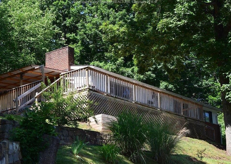 1st image of 1202 Shady Way