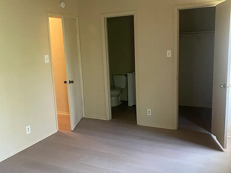 503 Cypress Ln — Photo 8