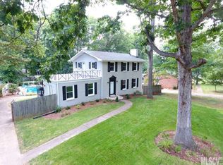 1831 12th St NE, Hickory, NC 28601