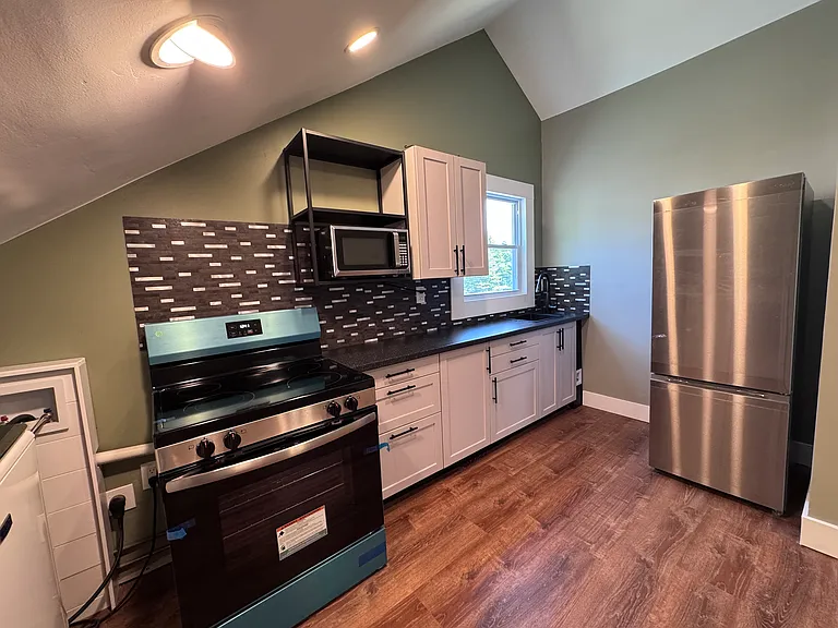 1 Brinkerhoff Ave #2 — Photo 4