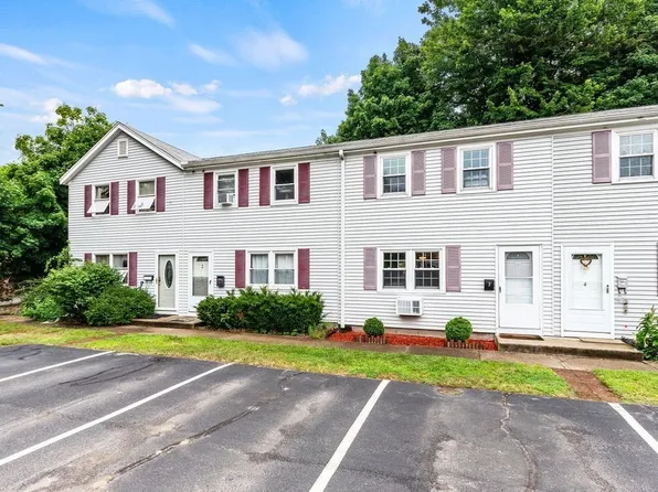10 Freeman St APT 3, North Attleboro, MA 02763