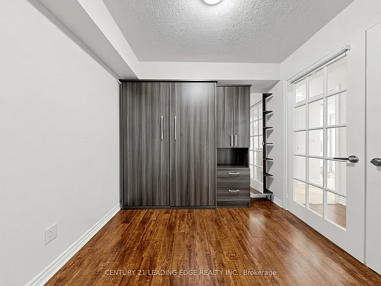 17 Barberry Pl #905 — Photo 16