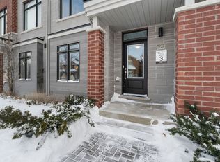 95 Rustle Woods Ave, Markham, ON L6B0V2