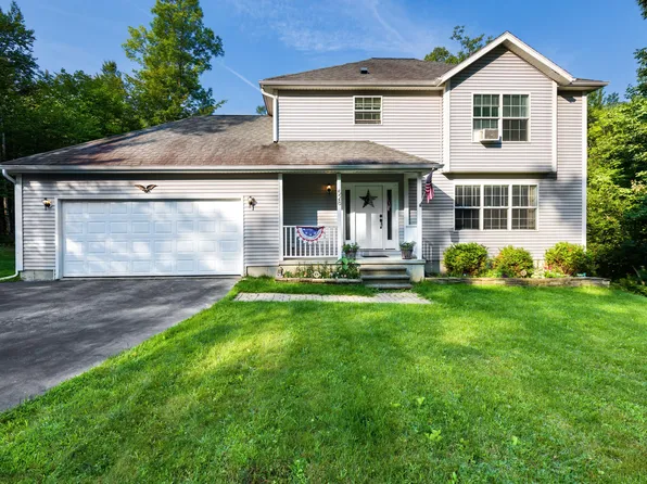 528 Avenue Road, Levant, ME 04456