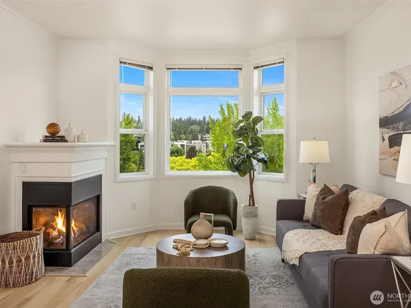 122 S State Street #207 E, Kirkland, WA 98033