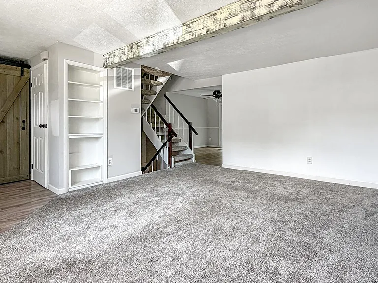 4560 New Market Ct #318 — Photo 4