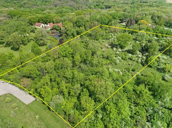 4 Autumn Trl, Barrington, IL 60010