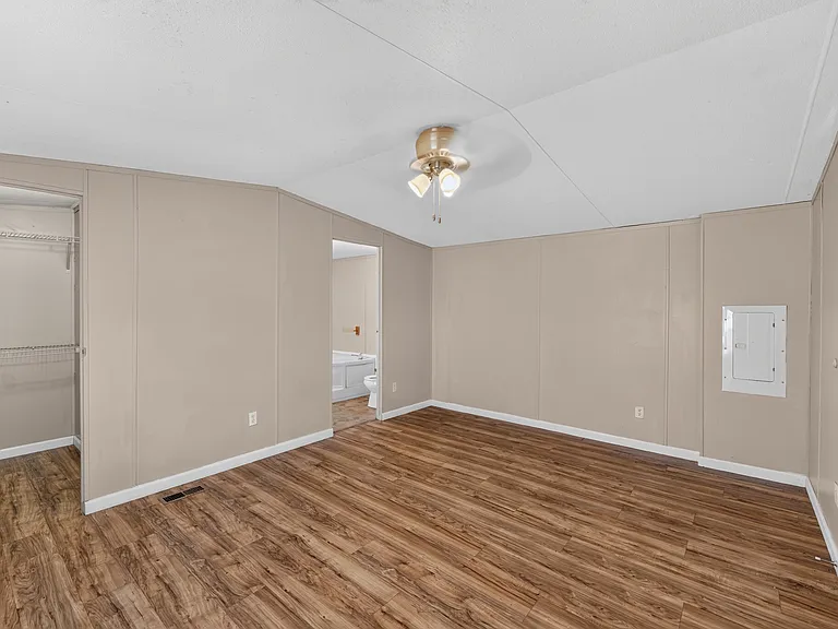 1341 Flying L Ln #10 — Photo 21
