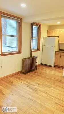Rented by Metropolitan Property Group | media 41