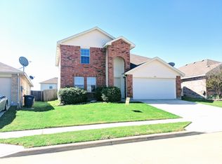 725 Santa Rosa Dr, Haslet, TX 76052