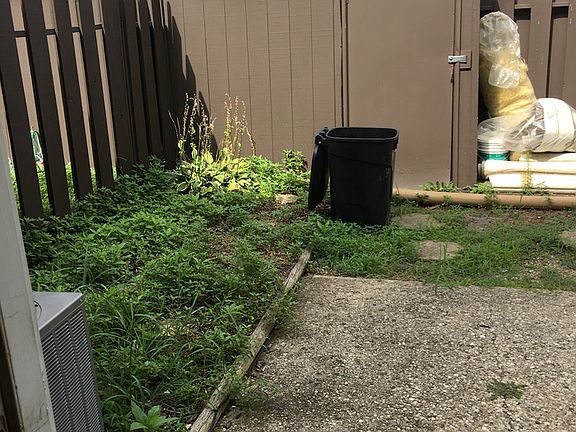 2nd image of 3378 Amberway Ct