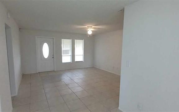 2nd image of 2069 SE Hideaway Cir