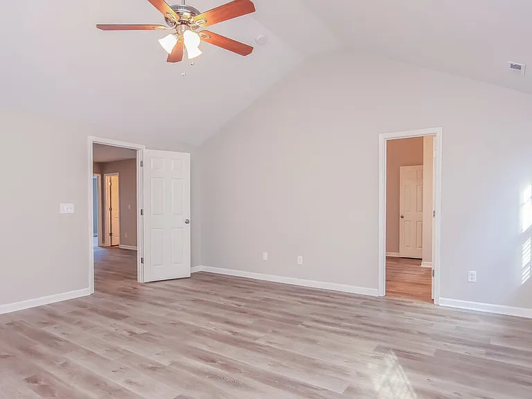 1549 Pebble Ridge Dr — Photo 10