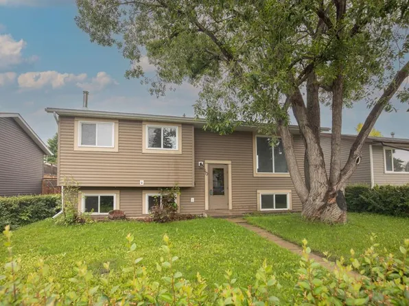 40 S Olsen St, Red Deer, AB T4P 1S5