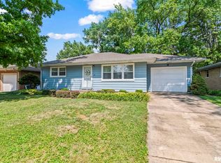 28 Longbow Ln, Springfield, IL 62704