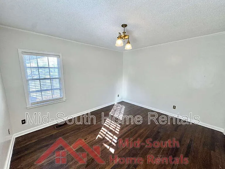 135 Greer St — Photo 18