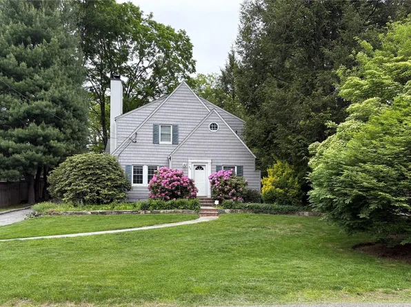 25 Maple Road, Briarcliff Manor, NY 10510