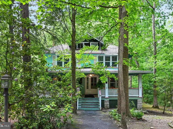 205 Heights Ave #L-0034, Mount Gretna, PA 17064
